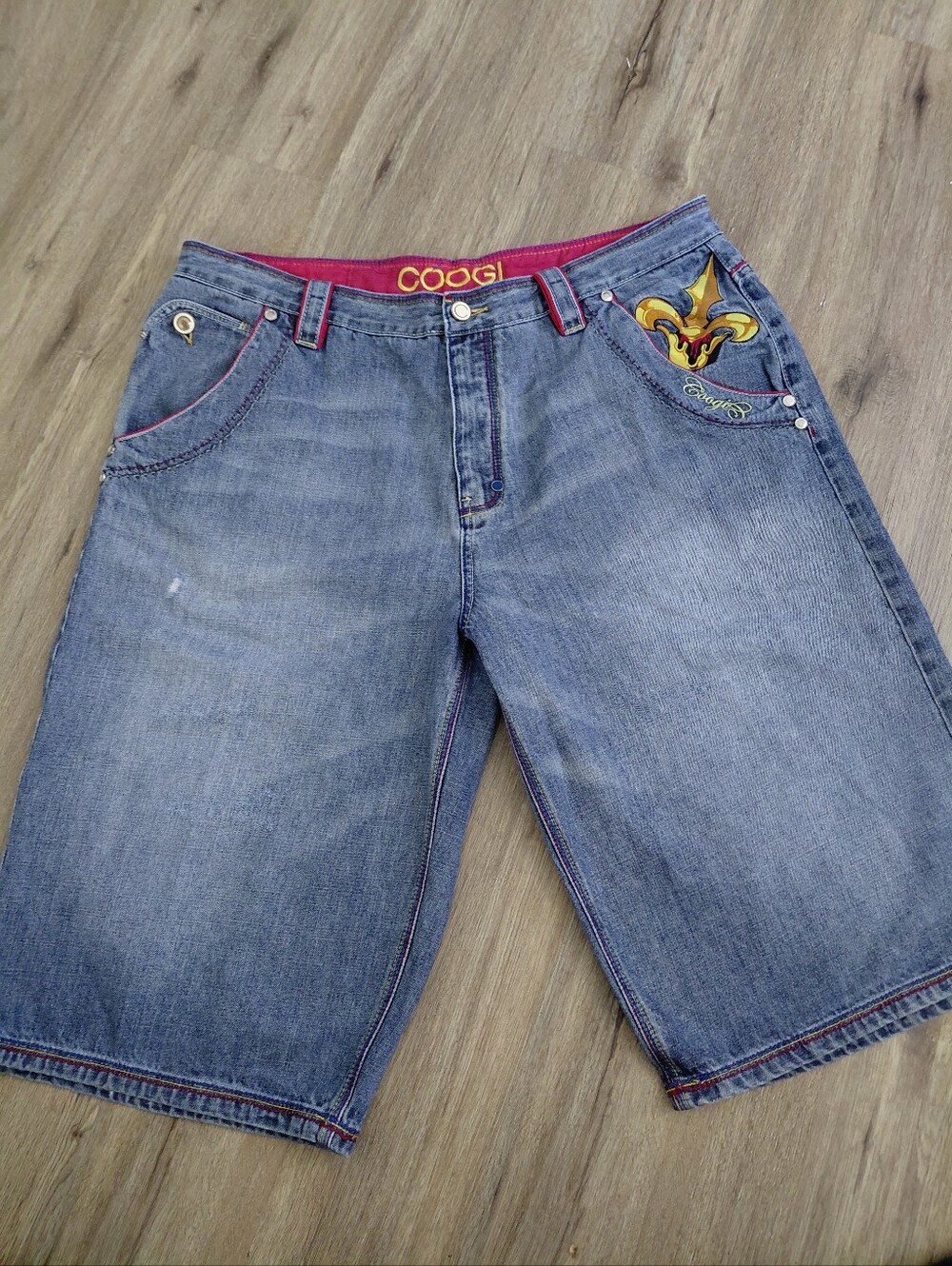 VTG Coogi Embroidered Baggy Denim Shorts Jorts Y2K Hip Hop Streetwear